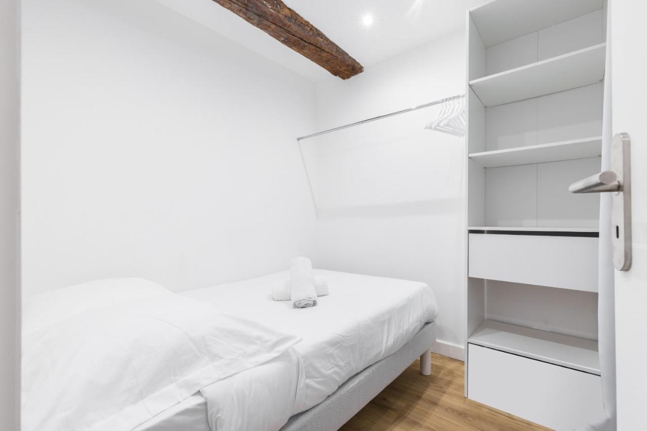 Garibaldi Square - Lovely 1 Bdr Old Town Ница Екстериор снимка